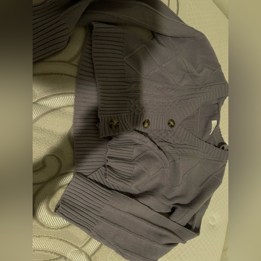 Cropped cardigan matching knit tank